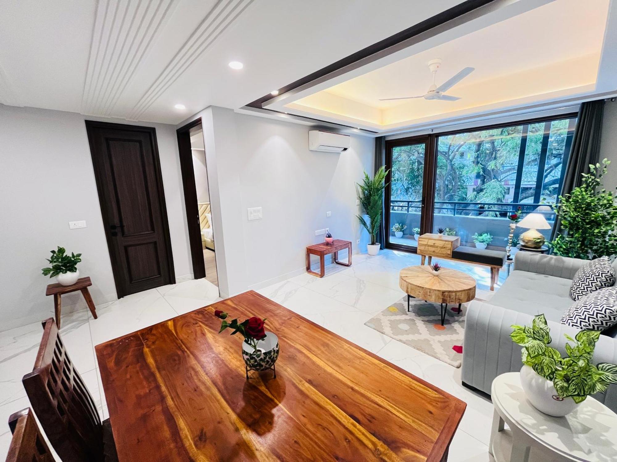 Hotel Gianmala Residency South Extension Near Aiims Delhi Nowe Delhi Zewnętrze zdjęcie