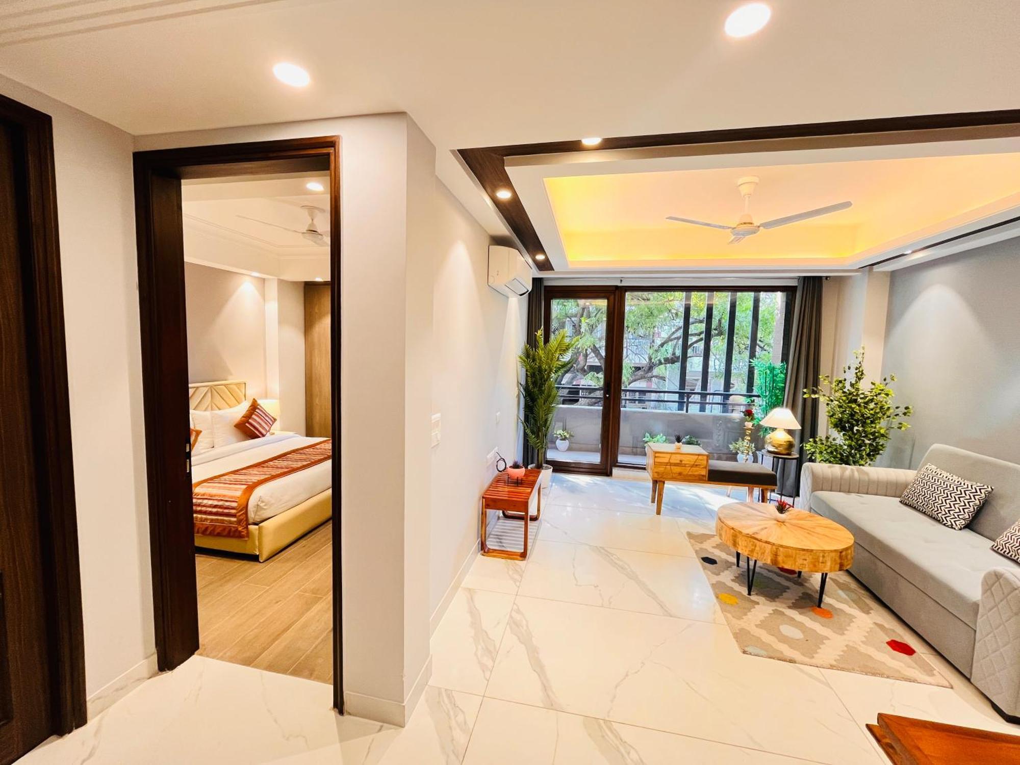 Hotel Gianmala Residency South Extension Near Aiims Delhi Nowe Delhi Zewnętrze zdjęcie