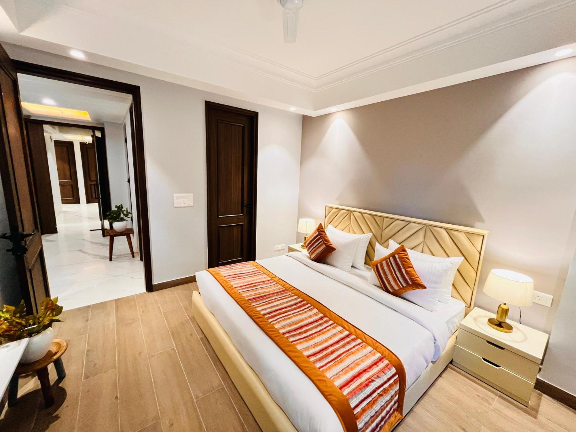 Hotel Gianmala Residency South Extension Near Aiims Delhi Nowe Delhi Zewnętrze zdjęcie