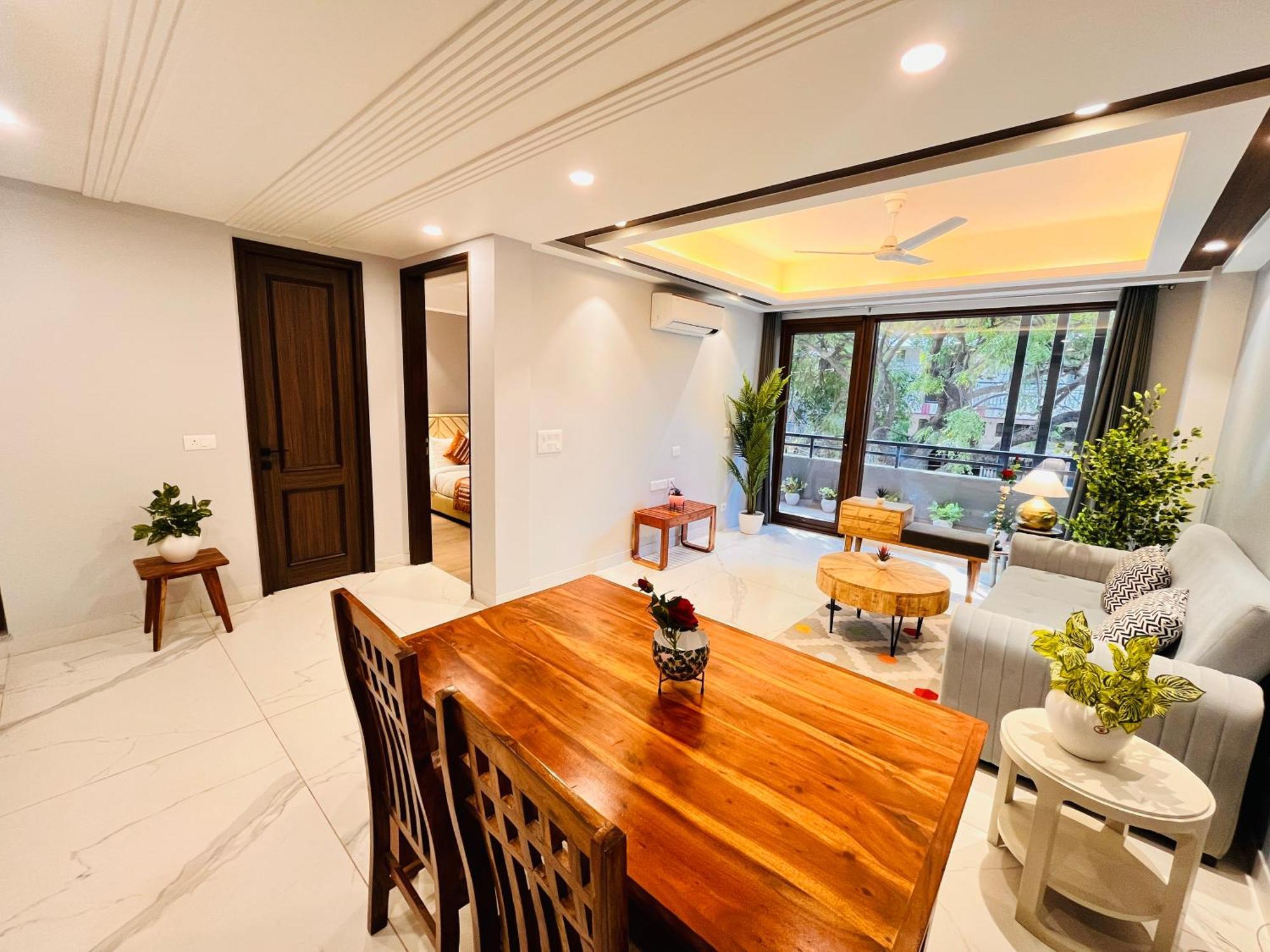 Hotel Gianmala Residency South Extension Near Aiims Delhi Nowe Delhi Zewnętrze zdjęcie