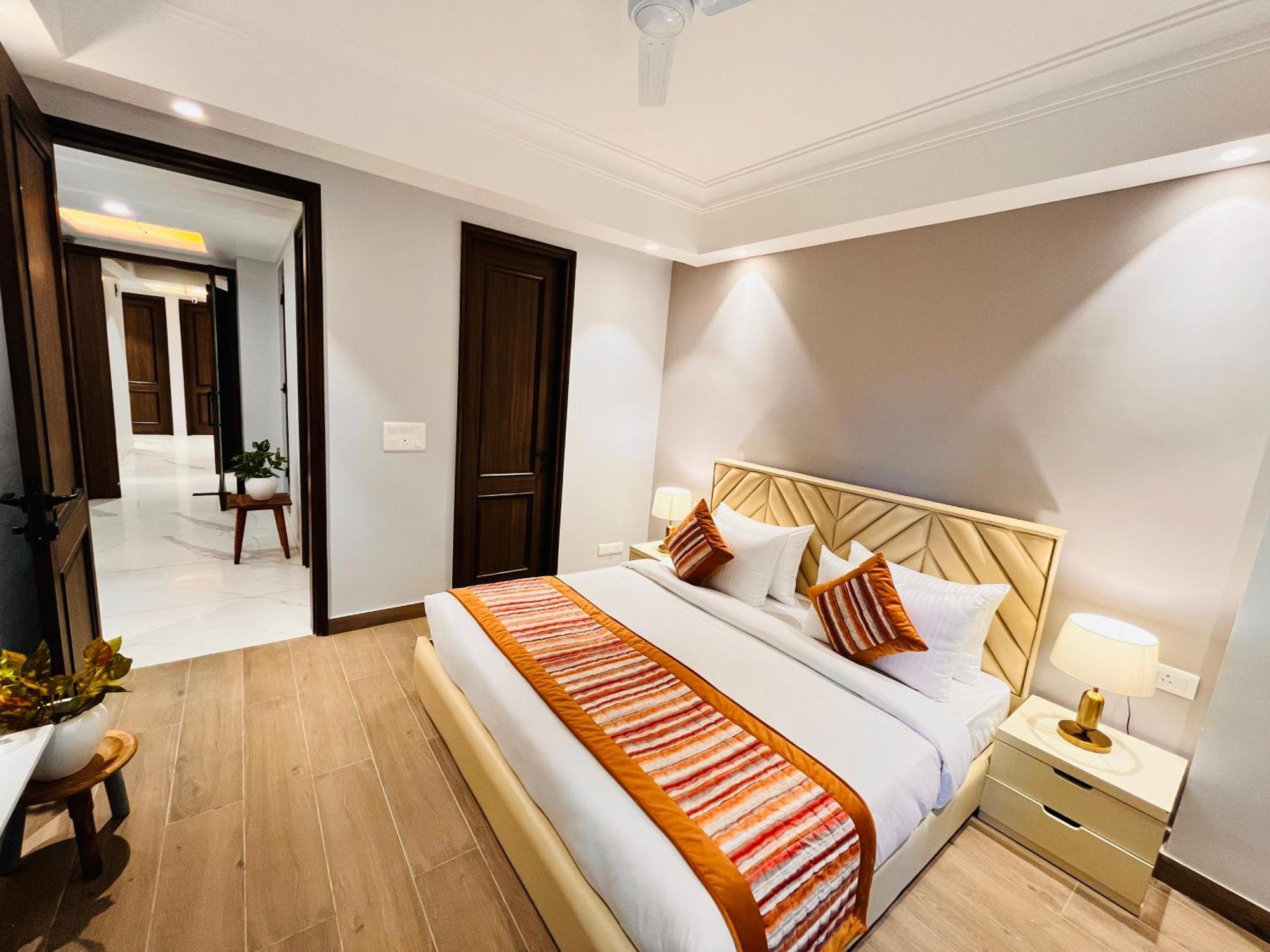 Hotel Gianmala Residency South Extension Near Aiims Delhi Nowe Delhi Zewnętrze zdjęcie