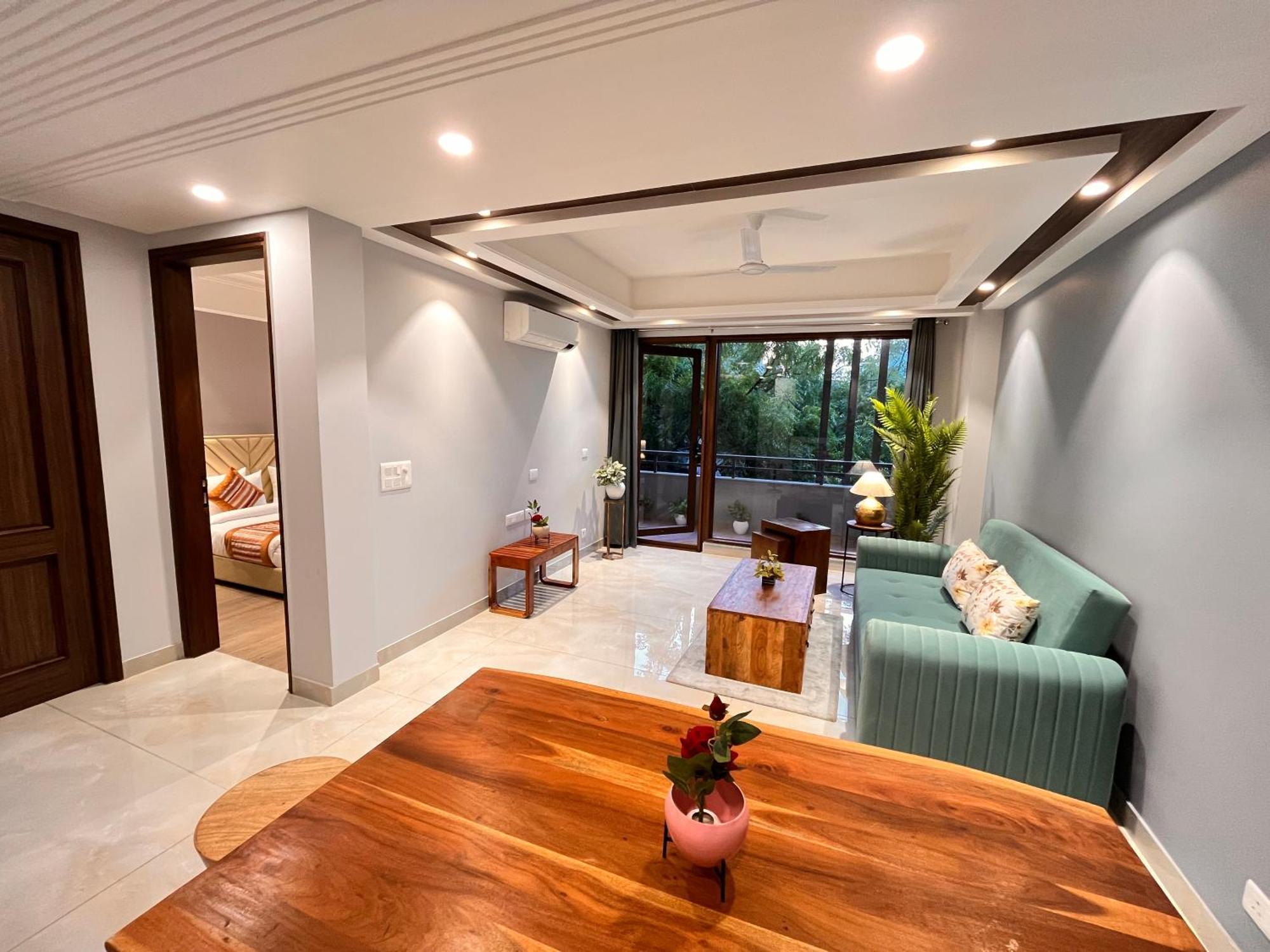 Hotel Gianmala Residency South Extension Near Aiims Delhi Nowe Delhi Zewnętrze zdjęcie