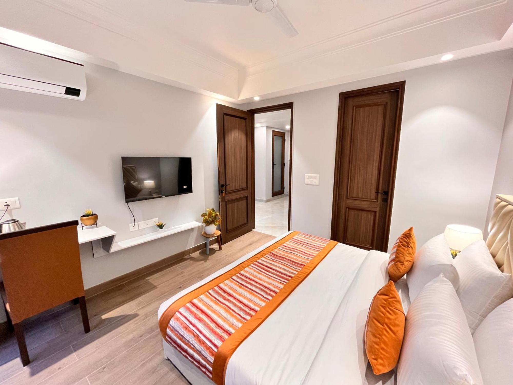 Hotel Gianmala Residency South Extension Near Aiims Delhi Nowe Delhi Zewnętrze zdjęcie