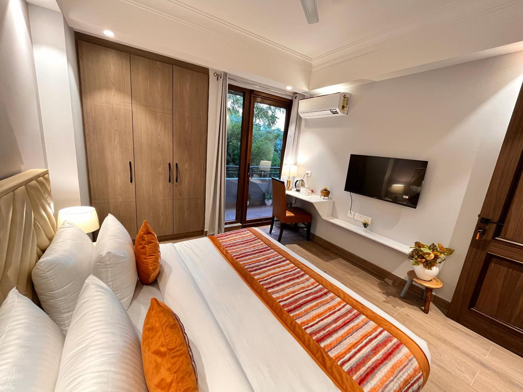Hotel Gianmala Residency South Extension Near Aiims Delhi Nowe Delhi Zewnętrze zdjęcie