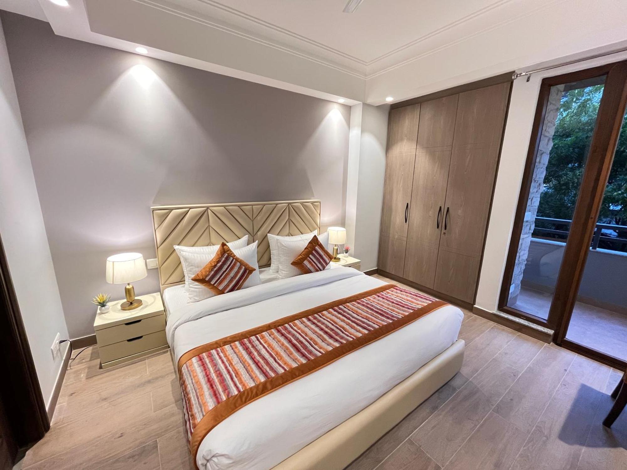 Hotel Gianmala Residency South Extension Near Aiims Delhi Nowe Delhi Zewnętrze zdjęcie