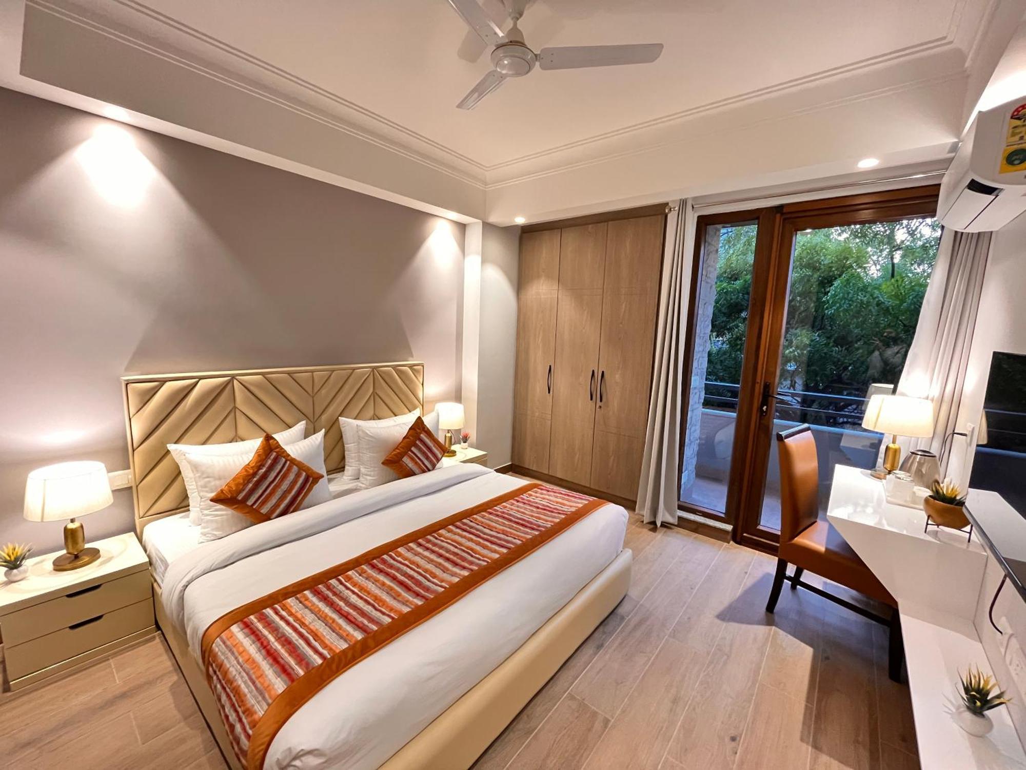 Hotel Gianmala Residency South Extension Near Aiims Delhi Nowe Delhi Zewnętrze zdjęcie