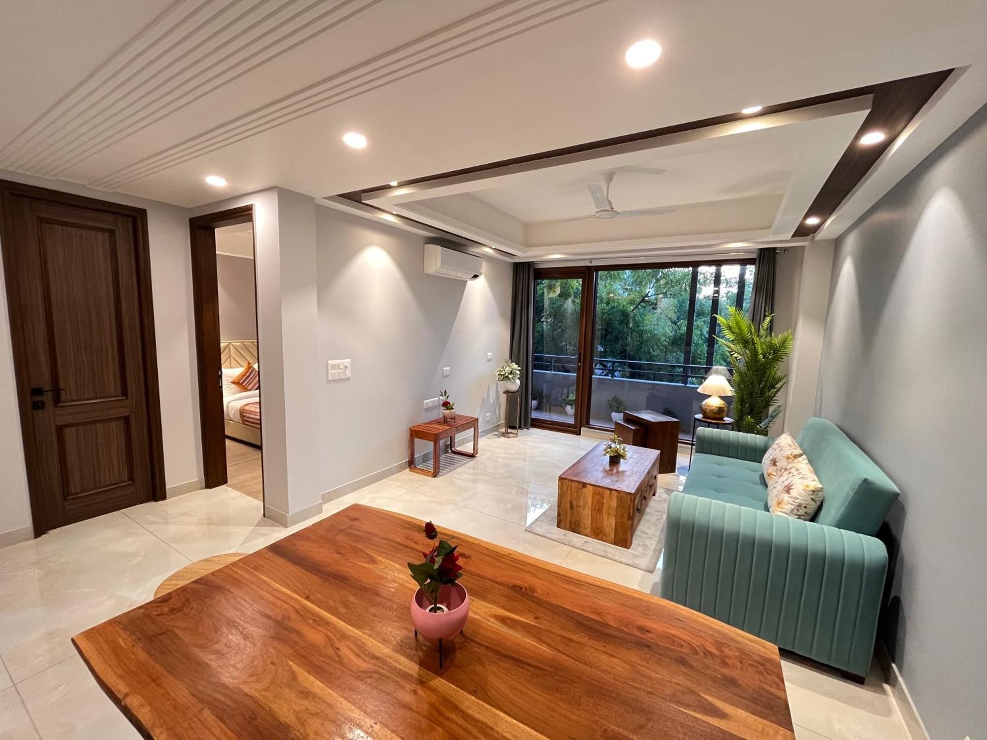 Hotel Gianmala Residency South Extension Near Aiims Delhi Nowe Delhi Zewnętrze zdjęcie