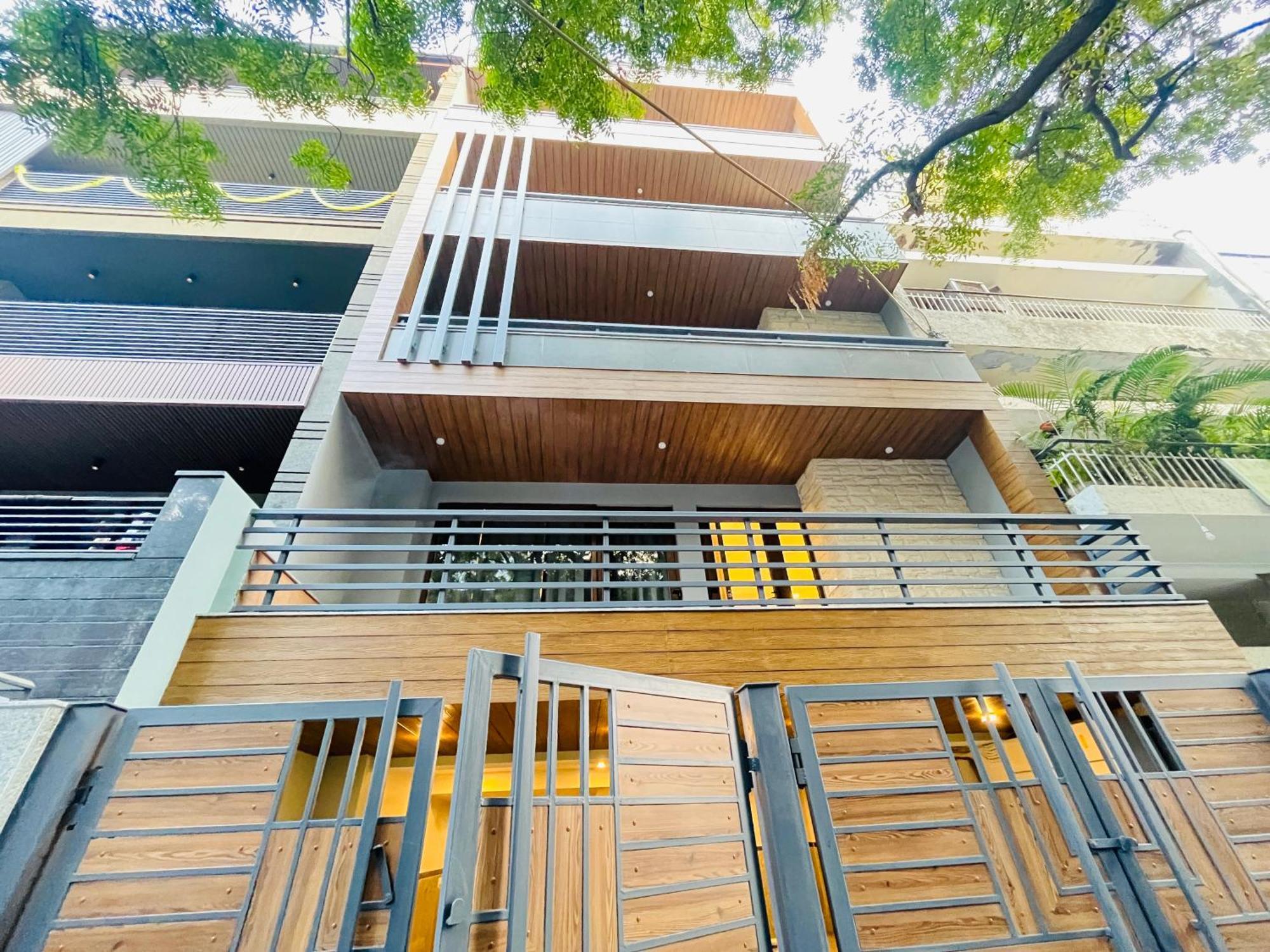 Hotel Gianmala Residency South Extension Near Aiims Delhi Nowe Delhi Zewnętrze zdjęcie